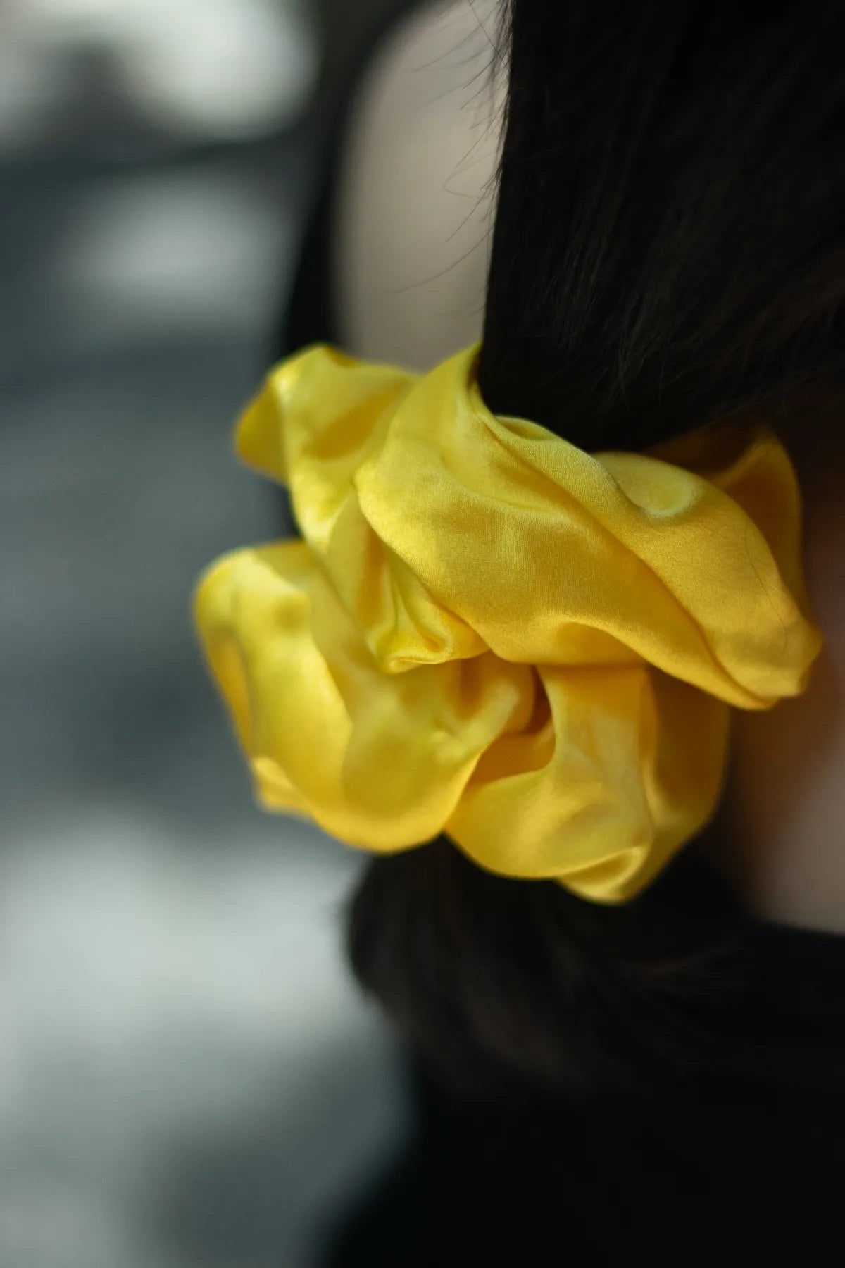 OneColours-gardenia-fruit-silk-charmeuse-scrunchie